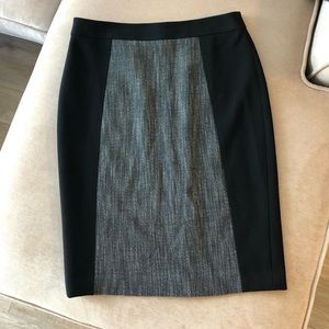 Halogen Black & Gray Pencil Skirt